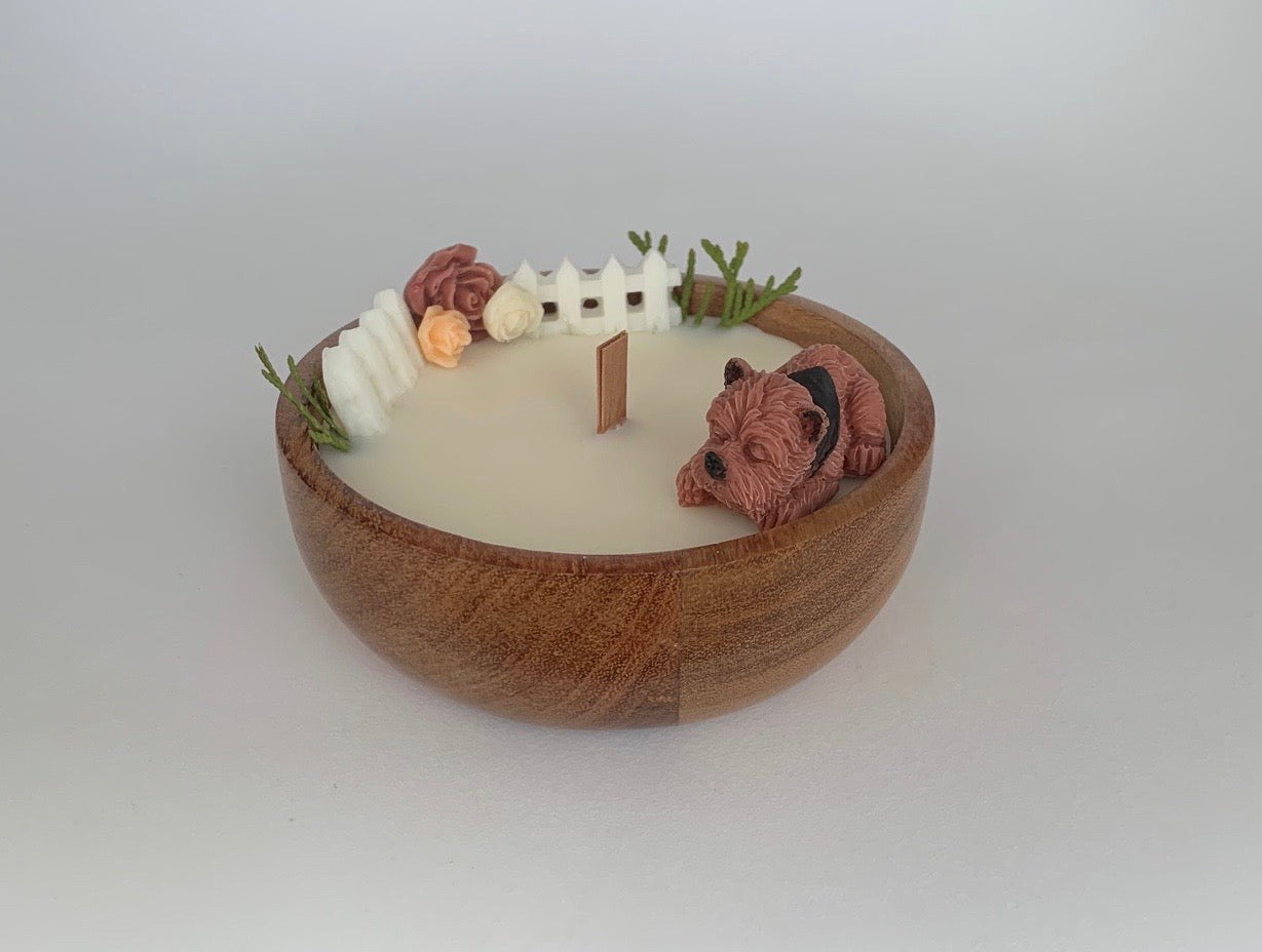 Dog candle | Farmhouse decor | Pet candle | Rose scented candle | Gift | Floral scent